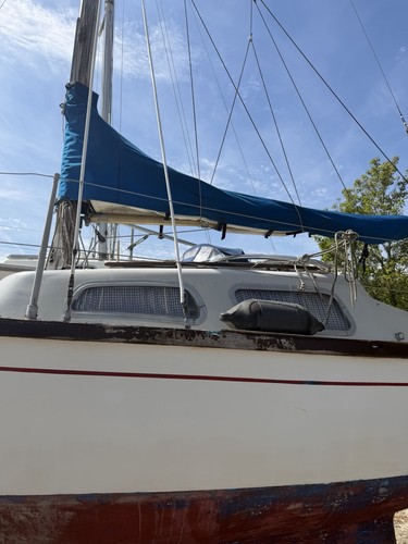 Hurley22 rare bilge keel with - rare,