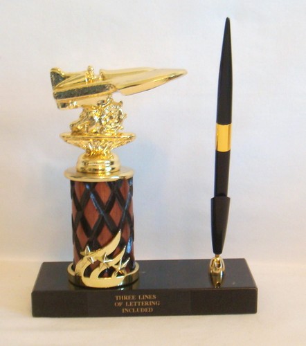 Metal inboard hydroplane pen - inboard,